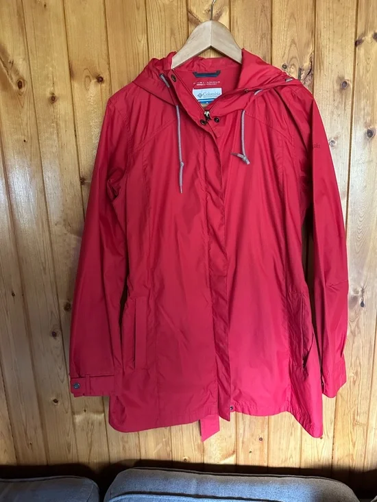 Columbia Women's Rain Jacket/Shell - Picture 6 of 9